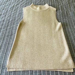 Sleeveless mock turtleneck